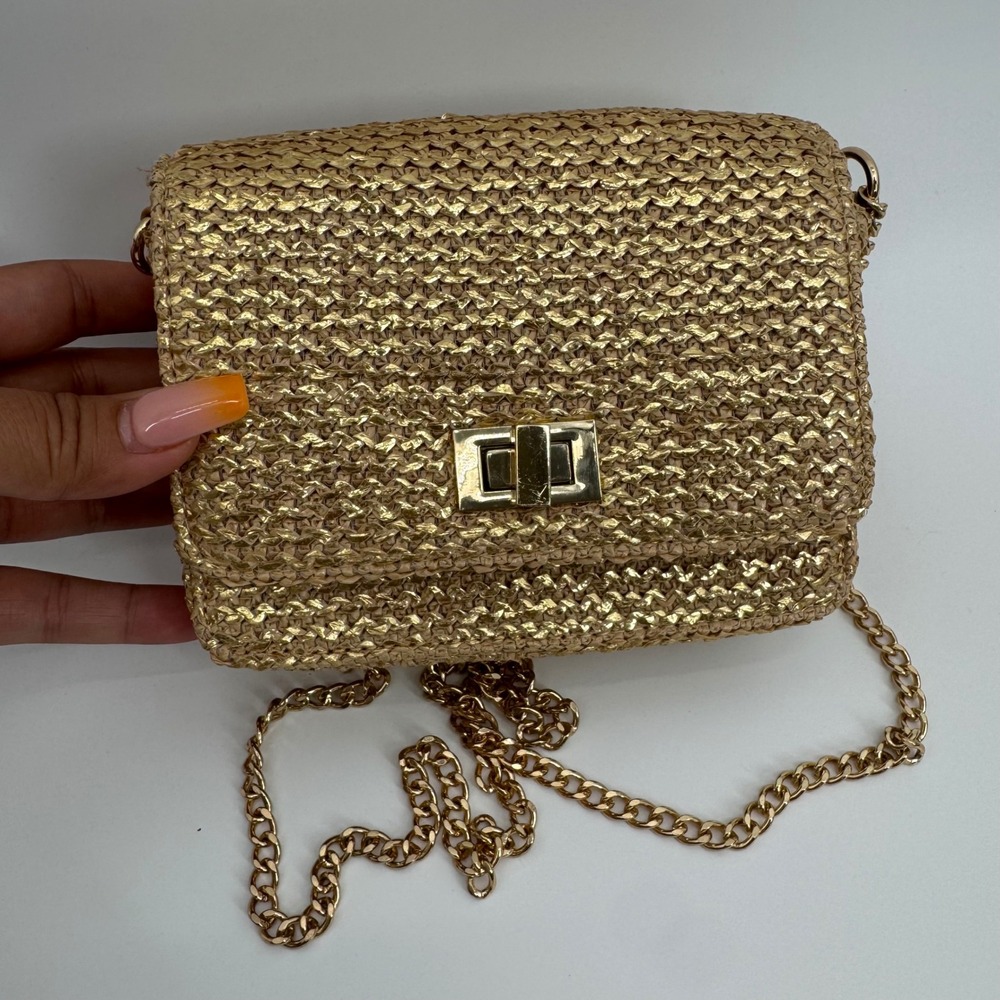 Art Class Metallic‎ Gold Woven Straw Crossbody Bag Turn Lock Chain Strap Purse